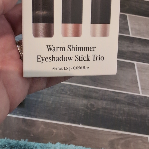 BDB Shimmer Eyeshadow Sticks, 3 Piece Set, Almost New! - Picture 2 of 6